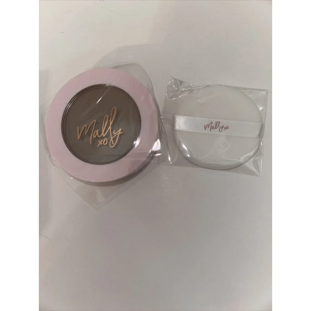 Mally Beauty Soft As Silk Powder Foundation Rich 0.28oz NIB Skin Blurring